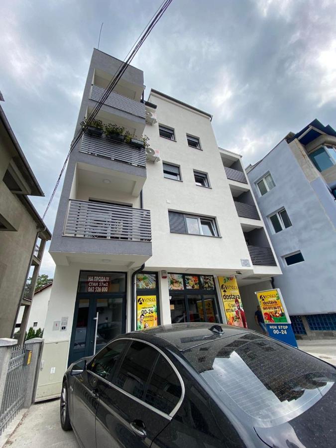 Dom Apartmani Kragujevac Exterior photo